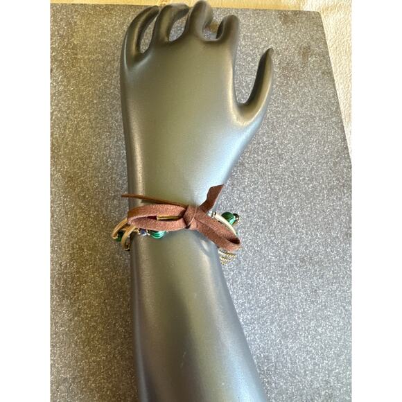 Three Strand Stretch Bracelets, Blue Green Red Beads Horseshoe Rhinestone Dangle - Picture 2 of 4